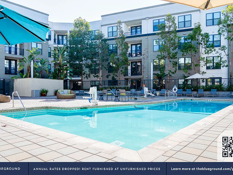 Building's Swimming pool