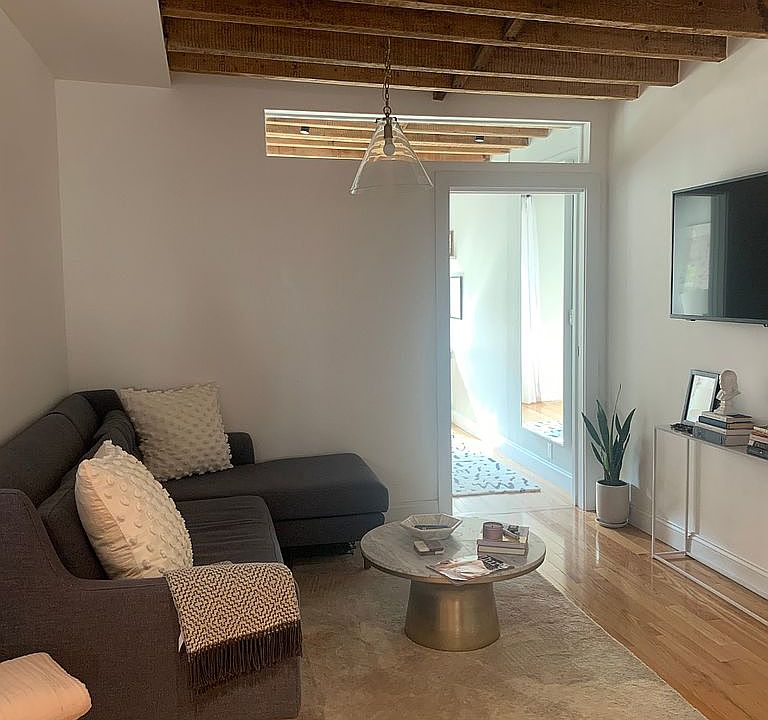 1st image of 134 Eldridge St APT 6