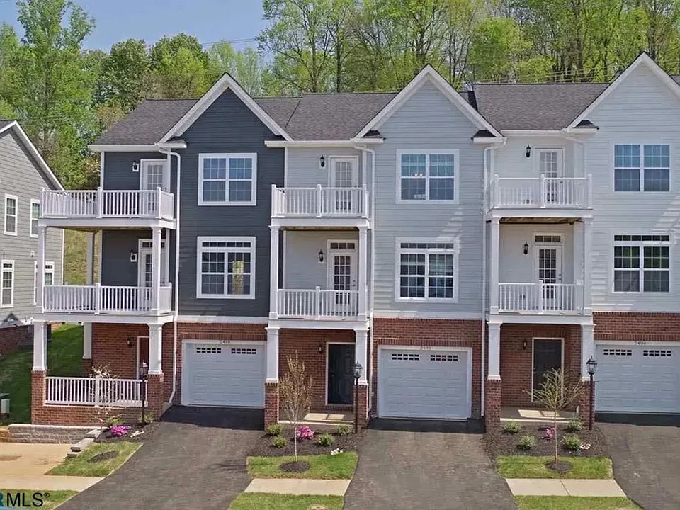 2410 Winthrop Dr