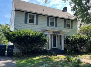 2012 E 2nd St, Duluth, MN 55812