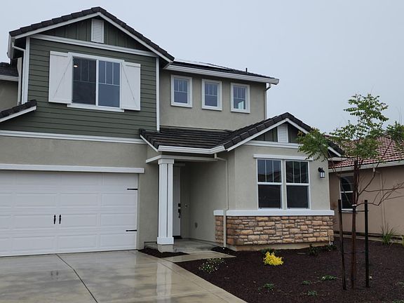 2nd image of 4369 Hawkfinch Cir