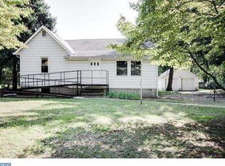 110 Mount Holly Rd, Medford, NJ 08055