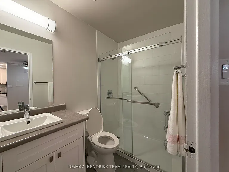 33 Leaside Dr #203 — Photo 9