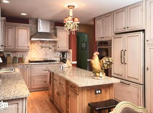 11830 Northern Raven Dr, Anchorage, AK 99516