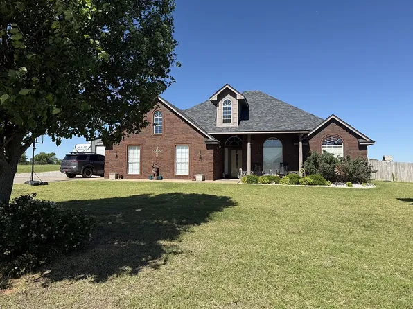 147 NE Coyote Dr, Fletcher, OK 73541
