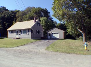 21 Tibbetts St, Brewer, ME 04412