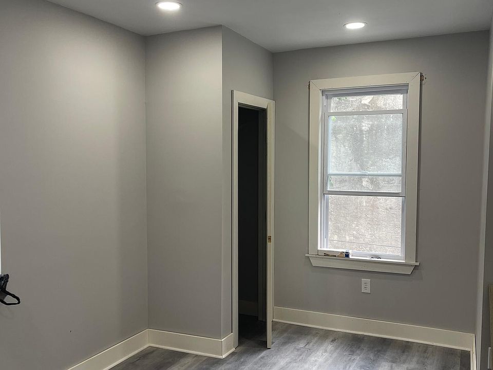 2nd image of 6442 Ogontz Ave