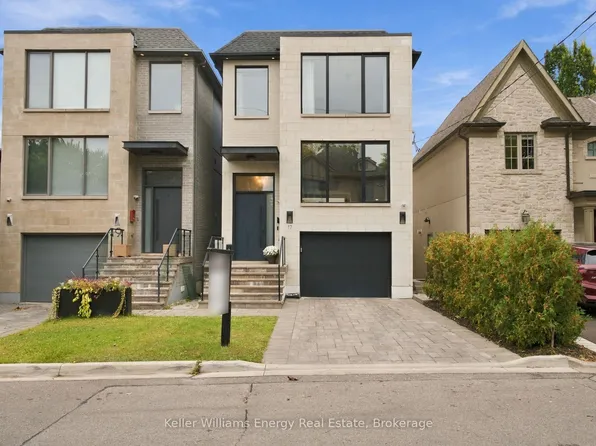 17 Walford Rd, Toronto, ON M8X 2P2