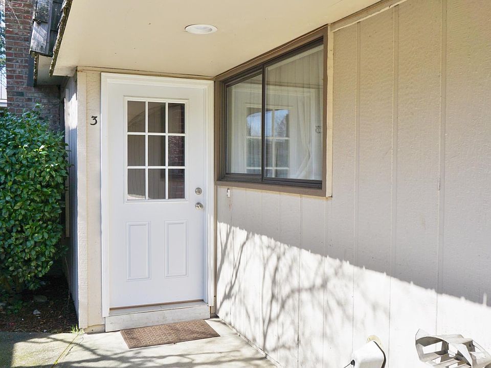 1st image of 113 147th Ave SE #3
