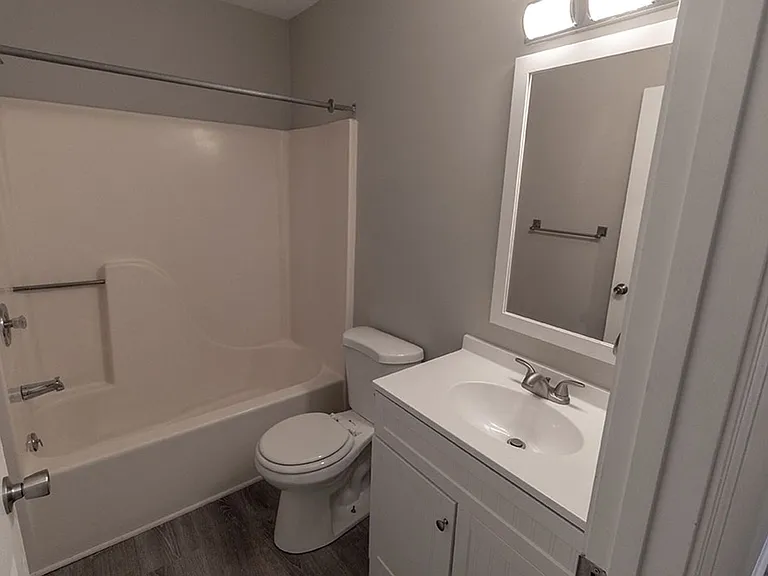 1912 Mirtle Grove Ct — Photo 31