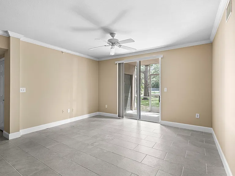 6450 Emerald Dunes Dr #103 — Photo 16