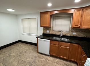 2135 Kenilworth Ave #BASEMENT, Berwyn, IL 60402