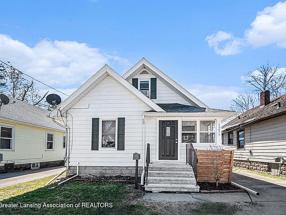 2nd image of 1211 W Barnes Ave