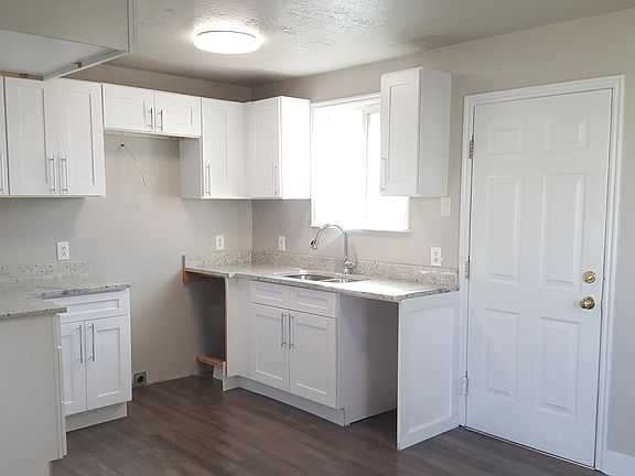 2nd image of 8828 S Pecan Cir