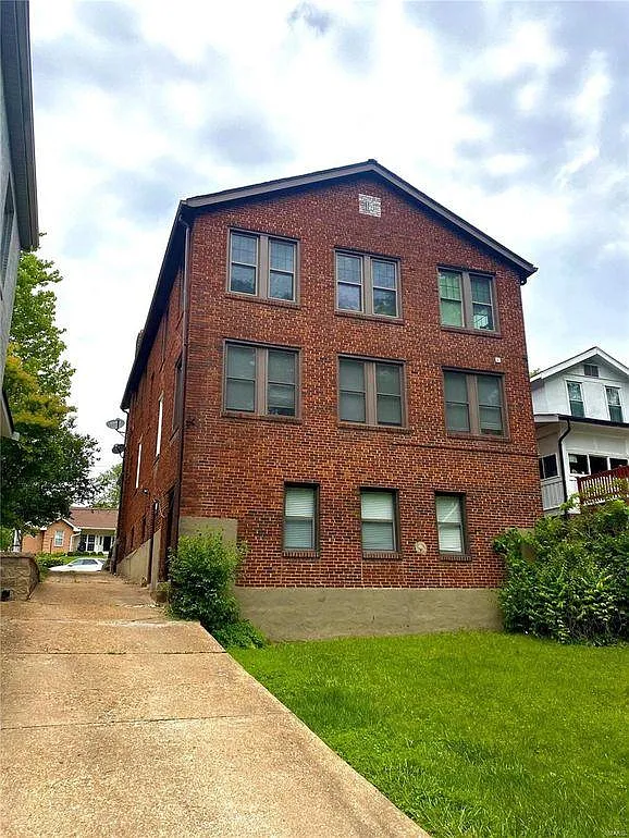 1 bed, 750 sqft, $900 — Photo 3