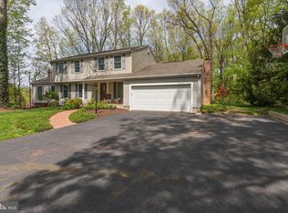 10 Long Quarter Rd, New Freedom, PA 17349