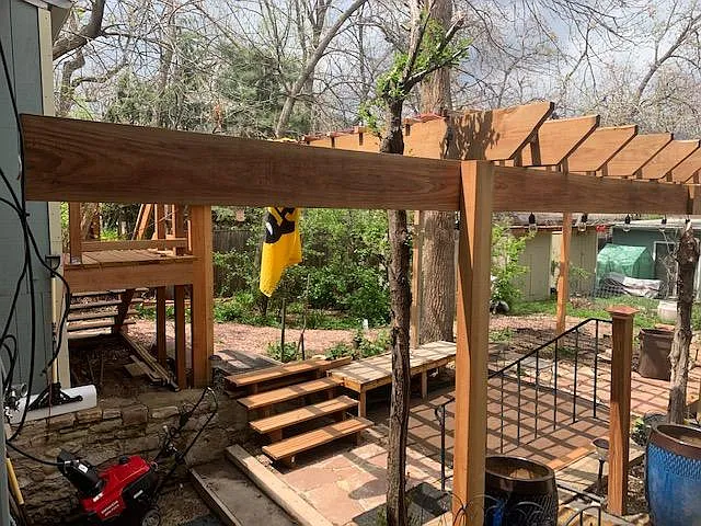 513 University Ave — Photo 12