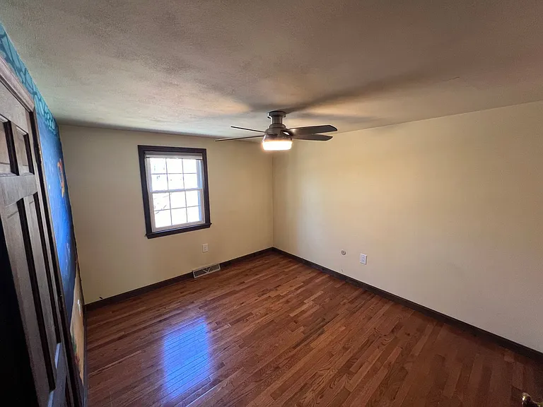 33 Meadowbrook Dr — Photo 30