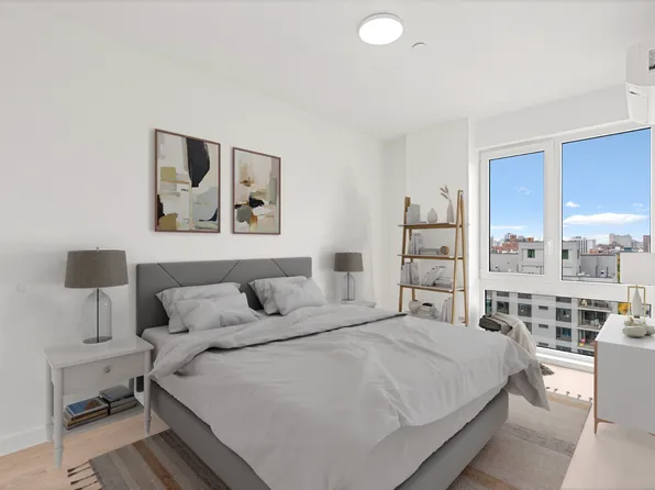 172-02 Hillside Avenue image 2 of 13