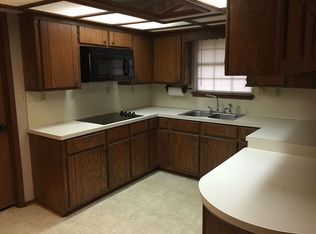 602 Meadowlark Ln, Durant, OK 74701
