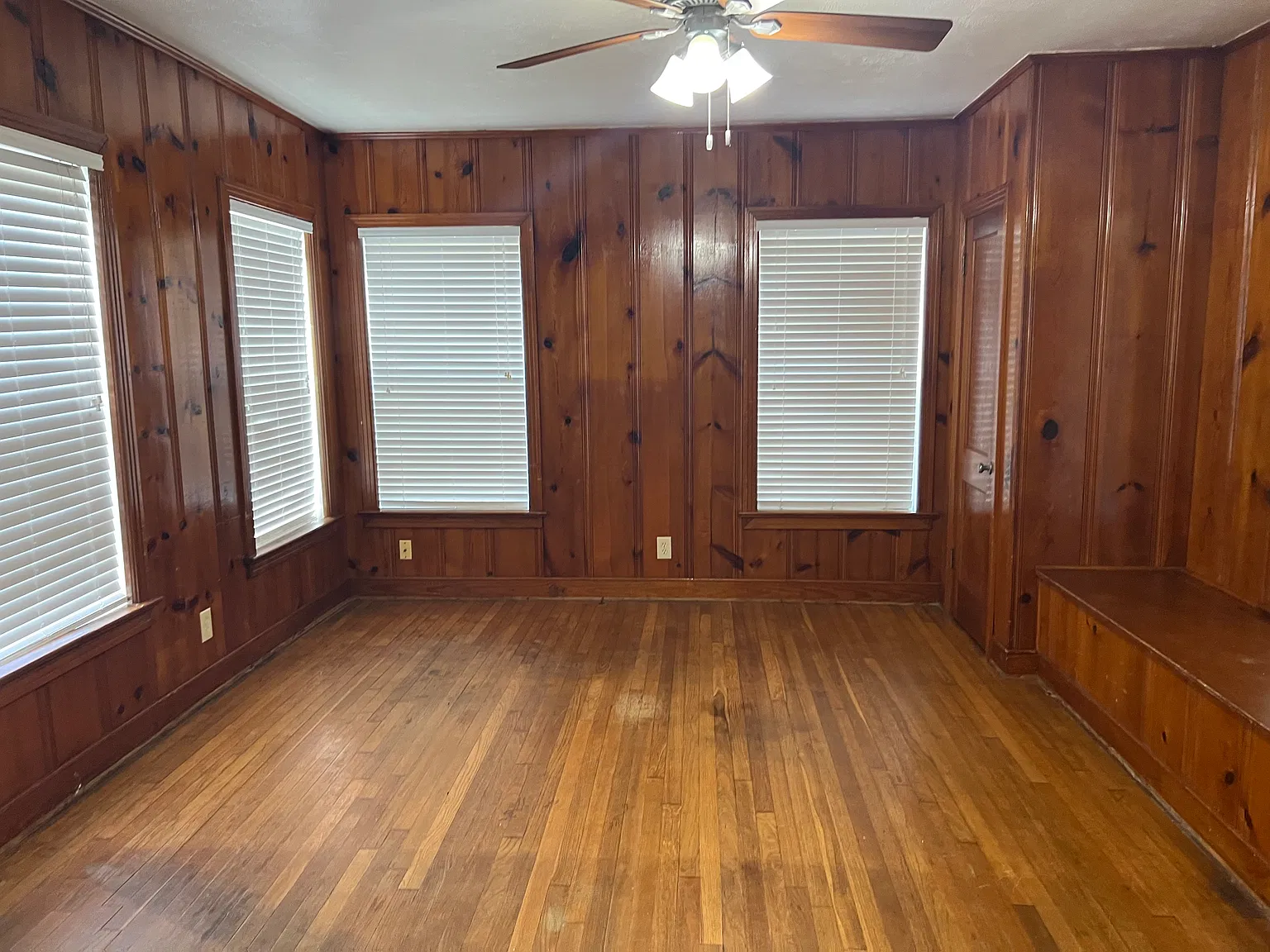 2 bed, 1252 sqft, $1,350 — Photo 4