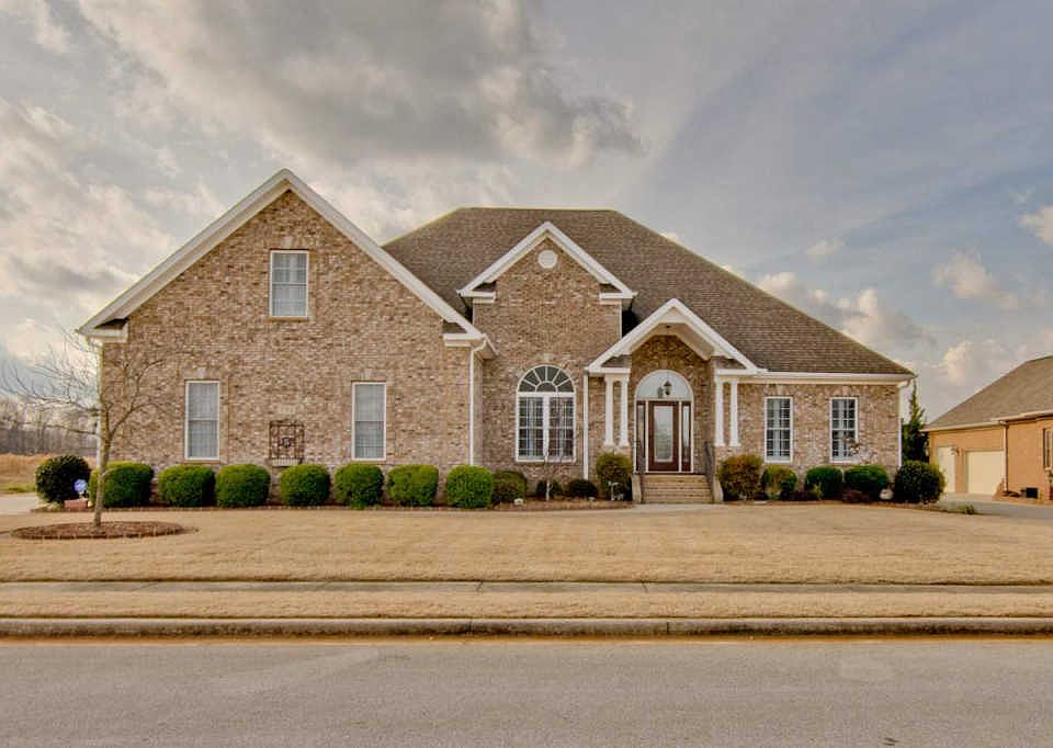 1st image of 294 Northlake Dr