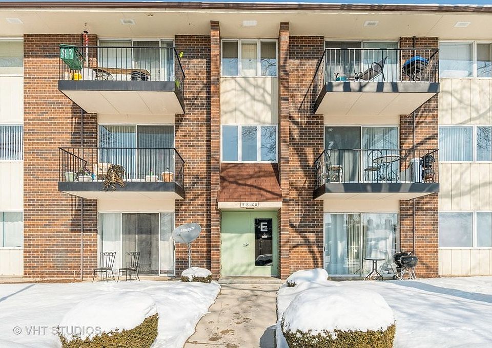 1st image of 5S100 Pebblewood Ln APT E4