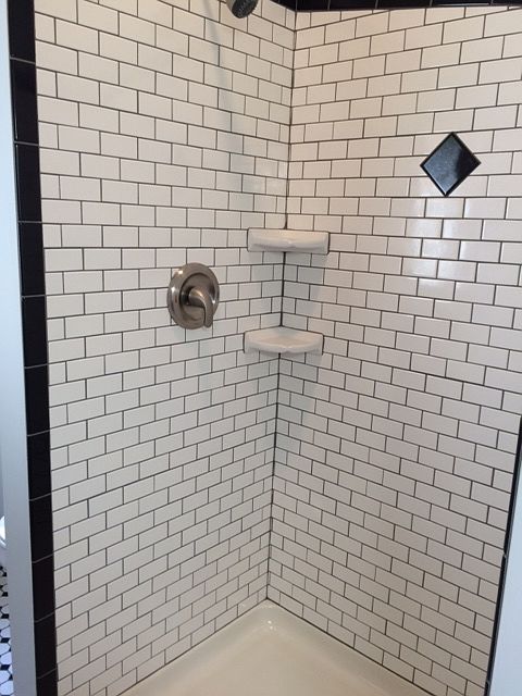 1st image of 346 College Ave #1