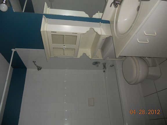 4th image of 21300 NE 8th Ct APT 1