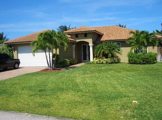444 NE Wavecrest Ct, Boca Raton, FL 33432