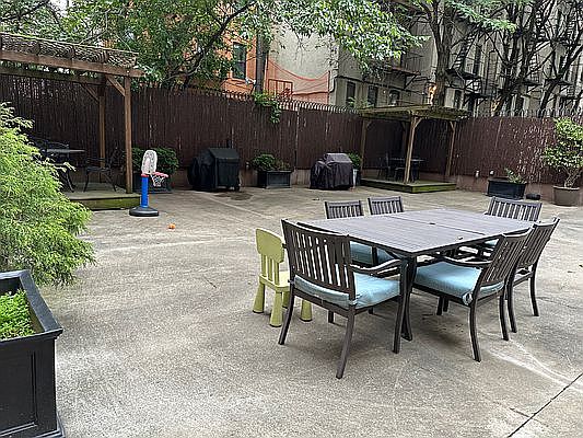 5th image of 1810 3rd Ave APT A11b
