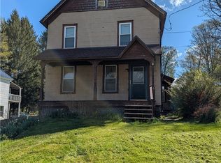 4 Franklin St, Oxford, NY 13830