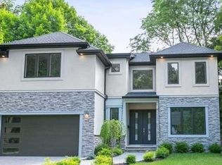 68 Downey Dr, Tenafly, NJ 07670