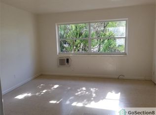 906 SW 2nd St APT 23, Miami, FL 33130
