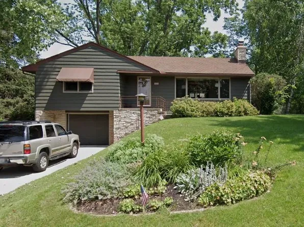 5026 Flambeau Road, Madison, WI 53705