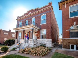 1844 Russell Blvd, Saint Louis, MO 63104