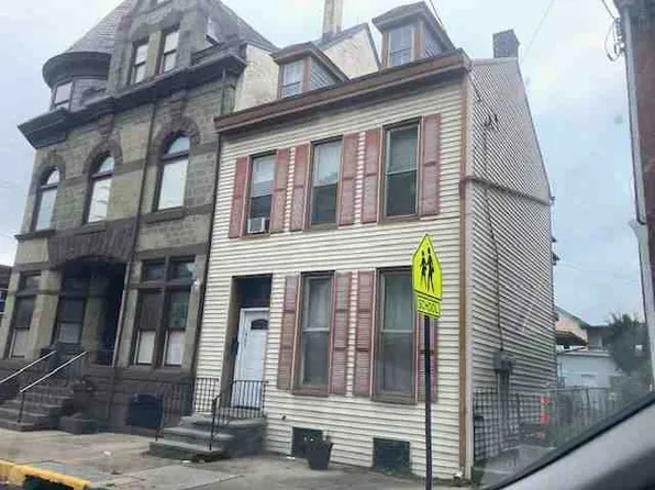 405 N 8th St, Lebanon, PA 17046