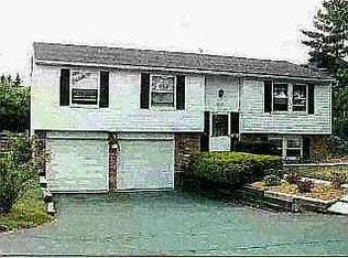 4945 N McCord Rd, Sylvania, OH 43560