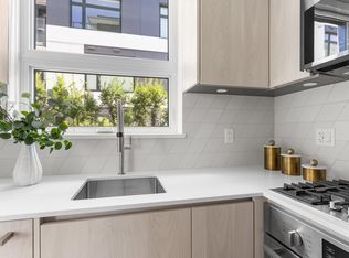 3249 Clive Ave #Townhouse, Vancouver, BC