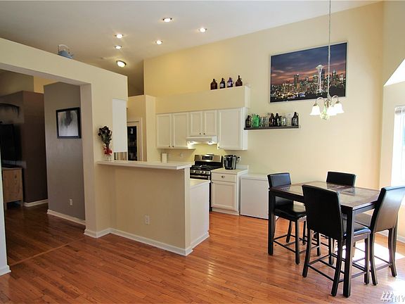 4th image of 5726 65th St NE