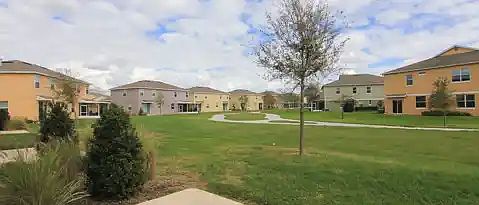 3rd image of 1413 Scarlet Oak Loop