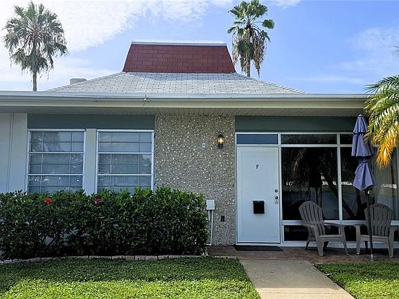 2nd image of 4354 Tahitian Gardens Cir APT F