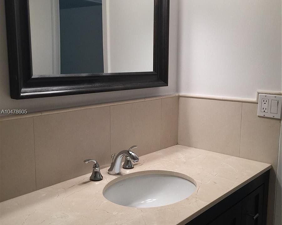 1st image of 100 Edgewater Dr APT 139