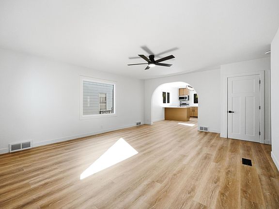 5th image of 631 11th St N