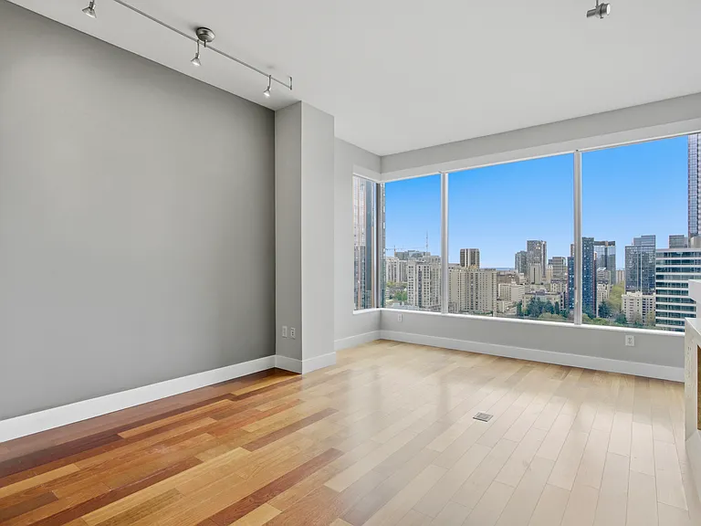 737 Olive Way #2906 — Photo 4