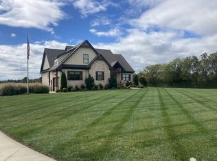 1737 Stroudville Rd, Cedar Hill, TN 37032