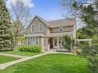 102 S Wood St, Gibson City, IL 60936