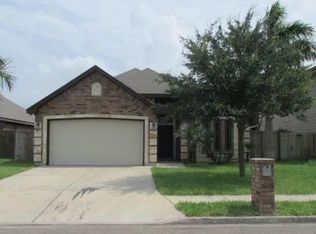 2216 Llano Mediano Ln, Edinburg, TX 78542