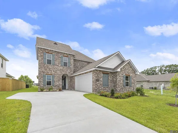 36149 Belle Parc Ave, Geismar, LA 70734