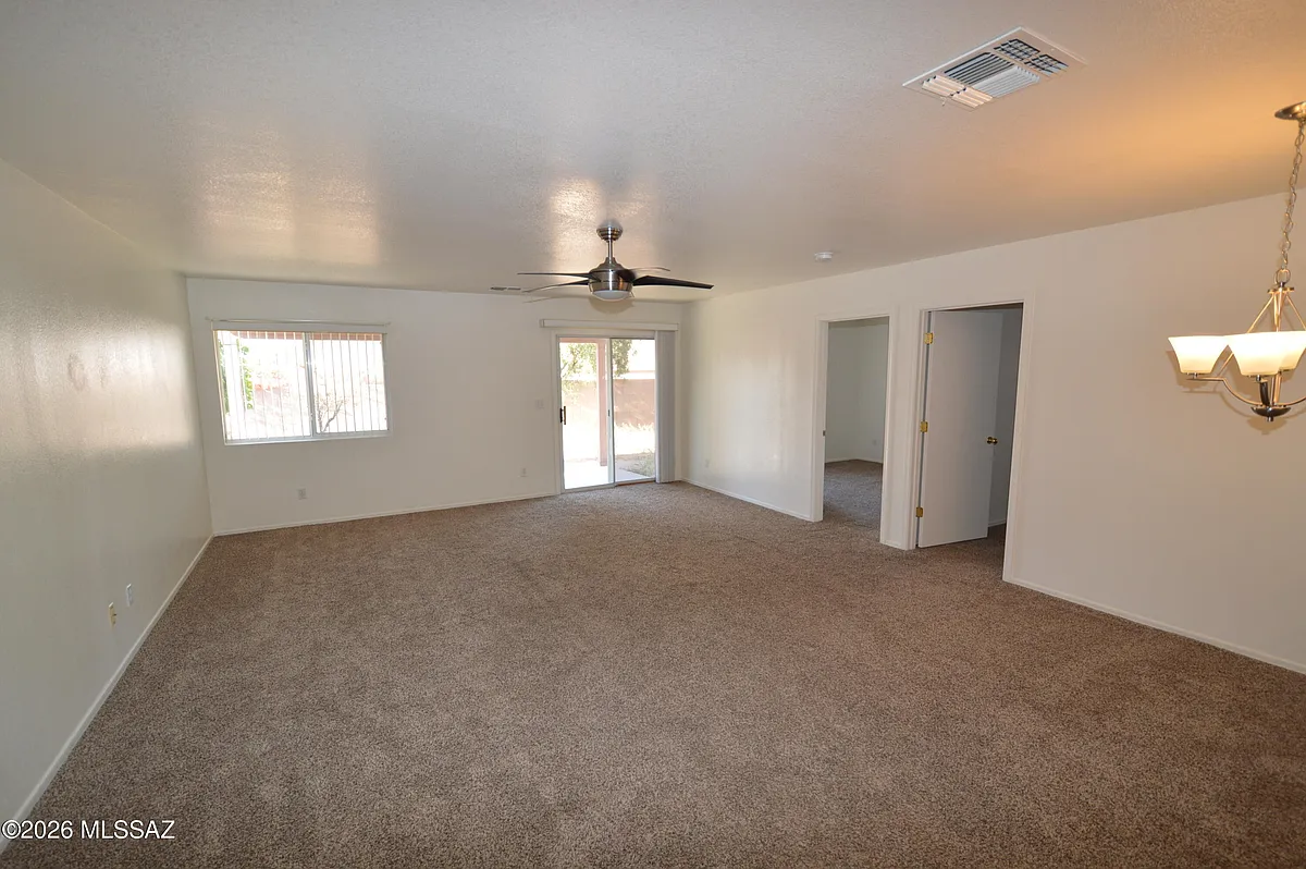 Building Photo - 7009 E Strike Eagle Way